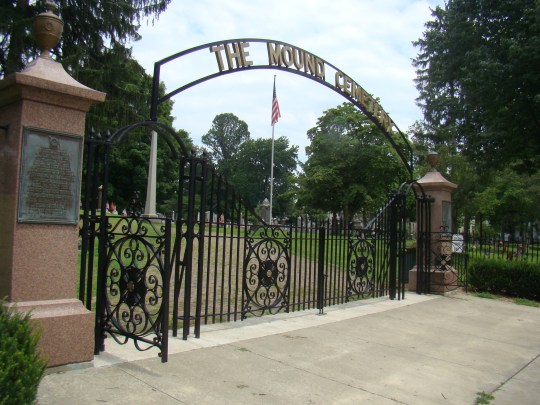 Marietta Mound Cemetery in Marietta, Ohio