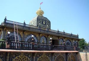 Repair work on Palace of Gold dome