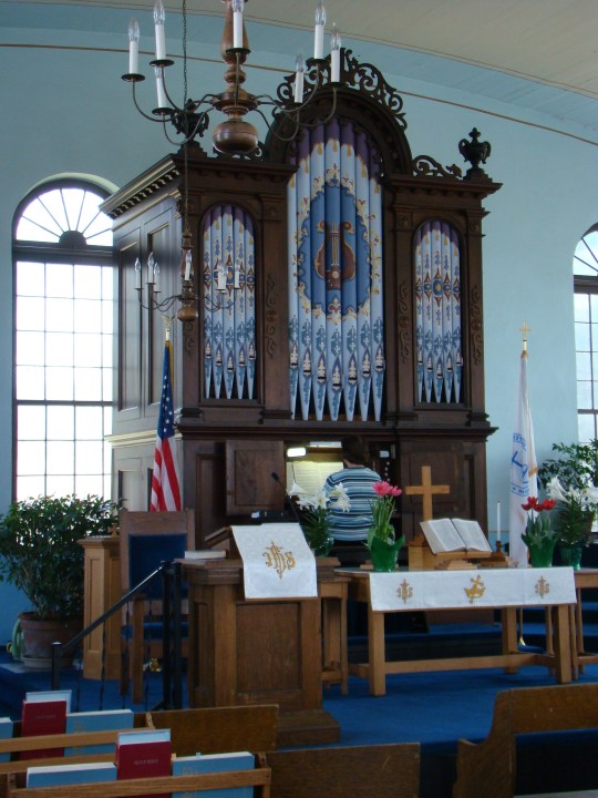 Pipe Organ at the old Meeting House