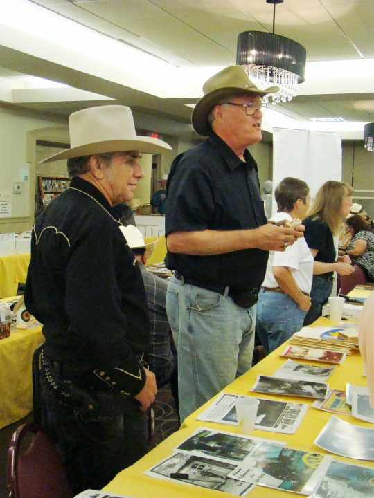 Steve Connors, son o Chuck Connors from the Rifleman, certainly had the image of his father.
