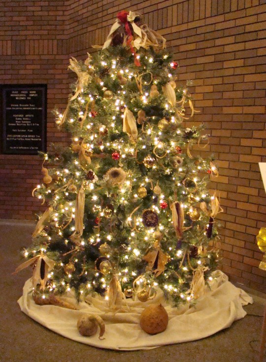 Mindi Christmas tree