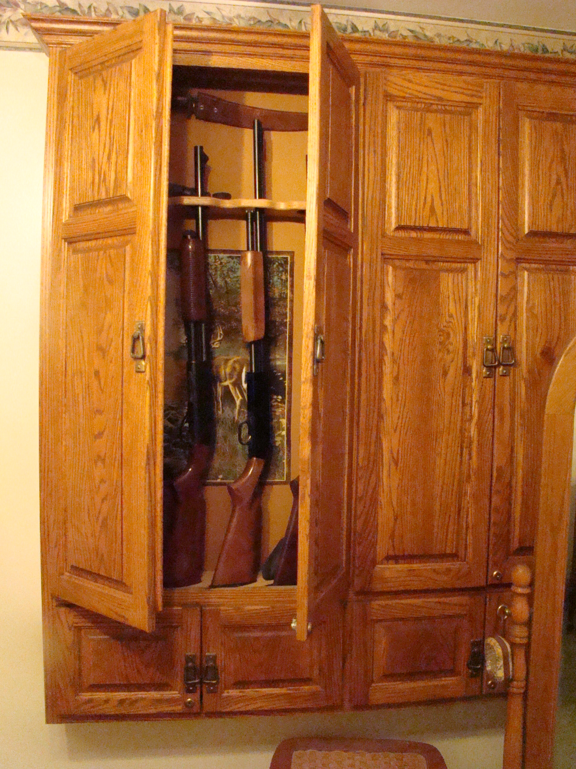 Judy Guncabinet