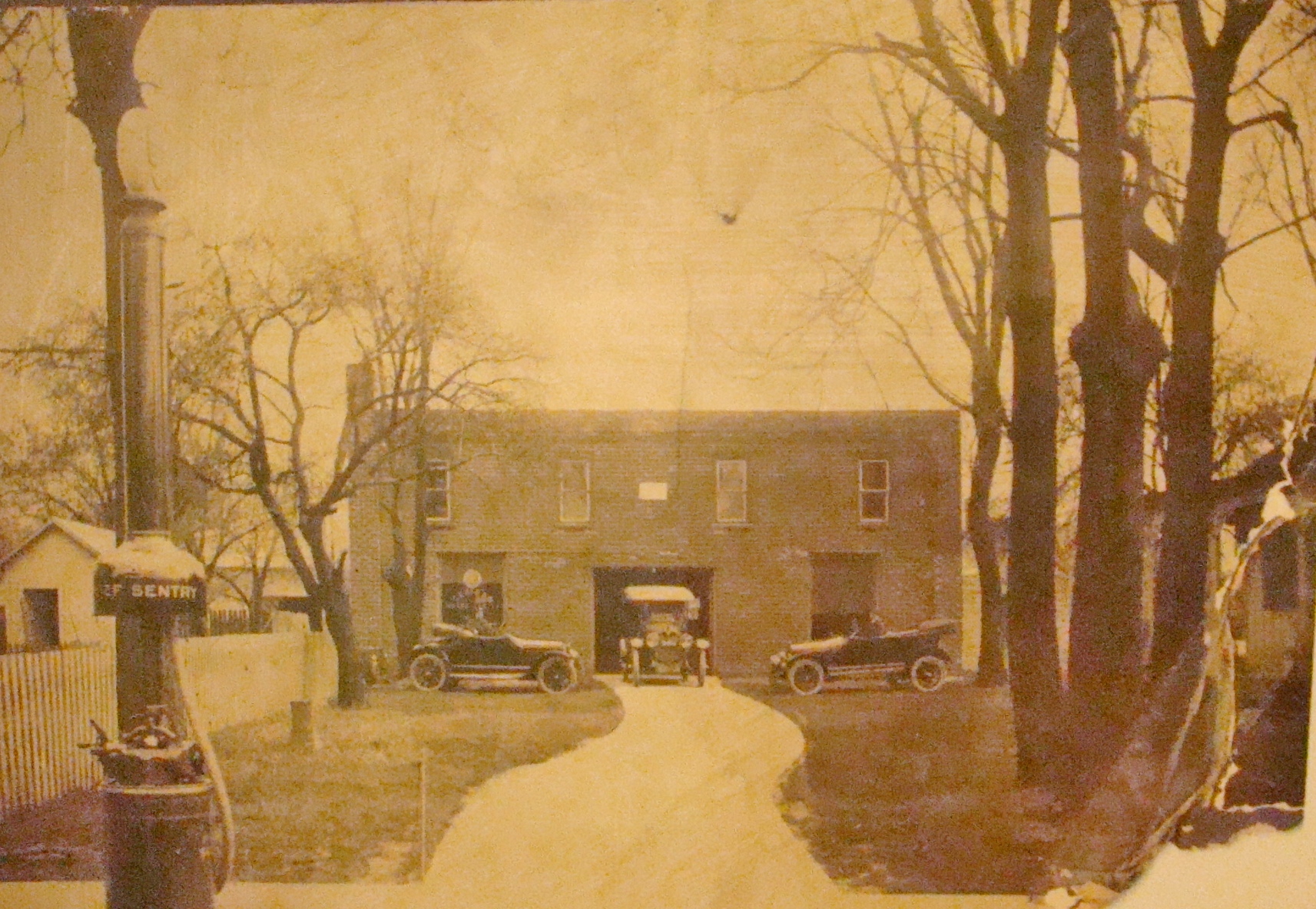 Main Street Ford Garage