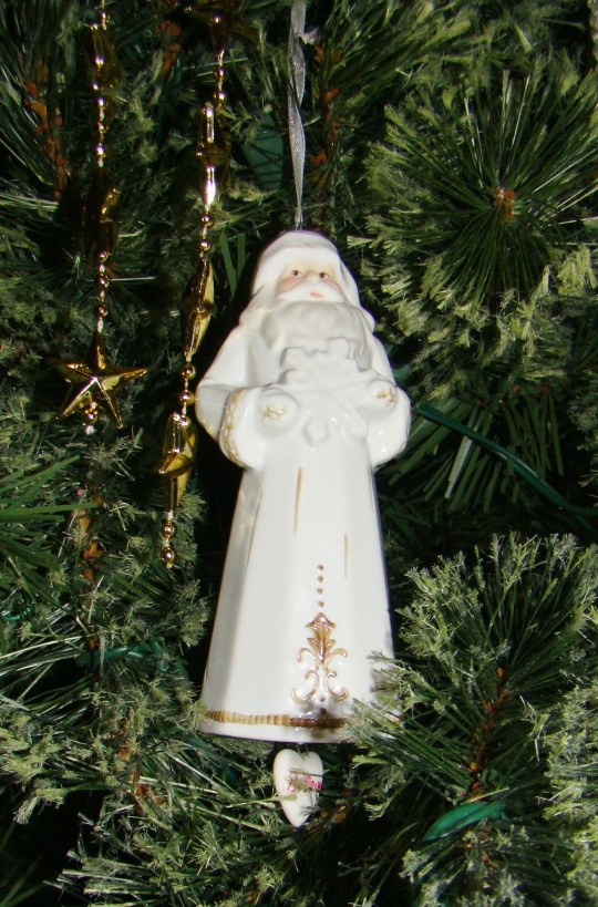 christmas-santa-white