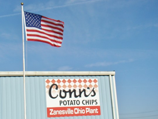 conns-flag-2