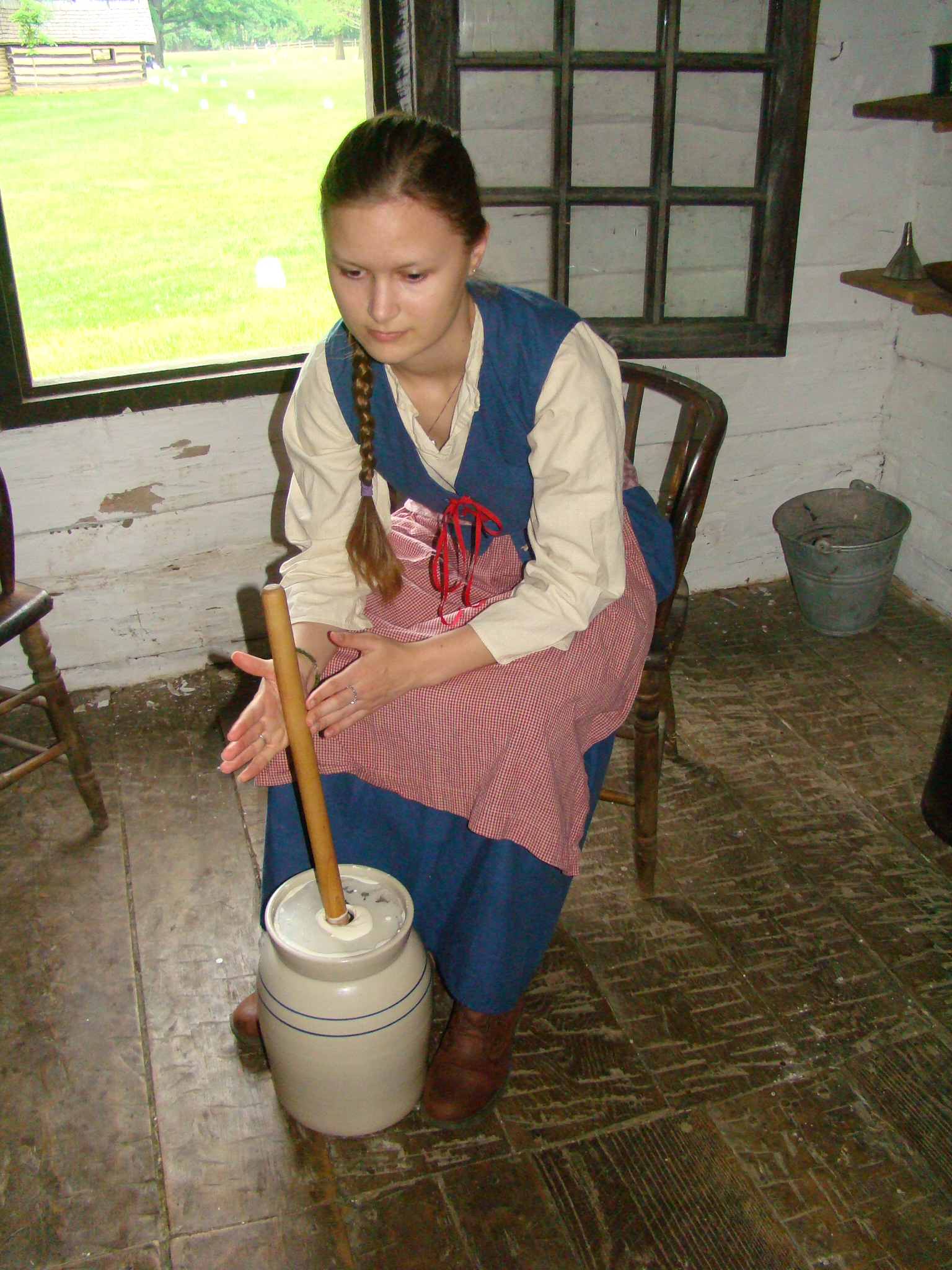 Schoenbrunn Butter Churn