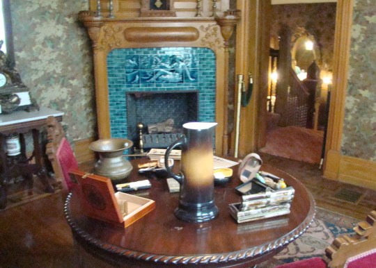 Barnesville Growlery