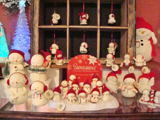 White Pillars - Snowpinions