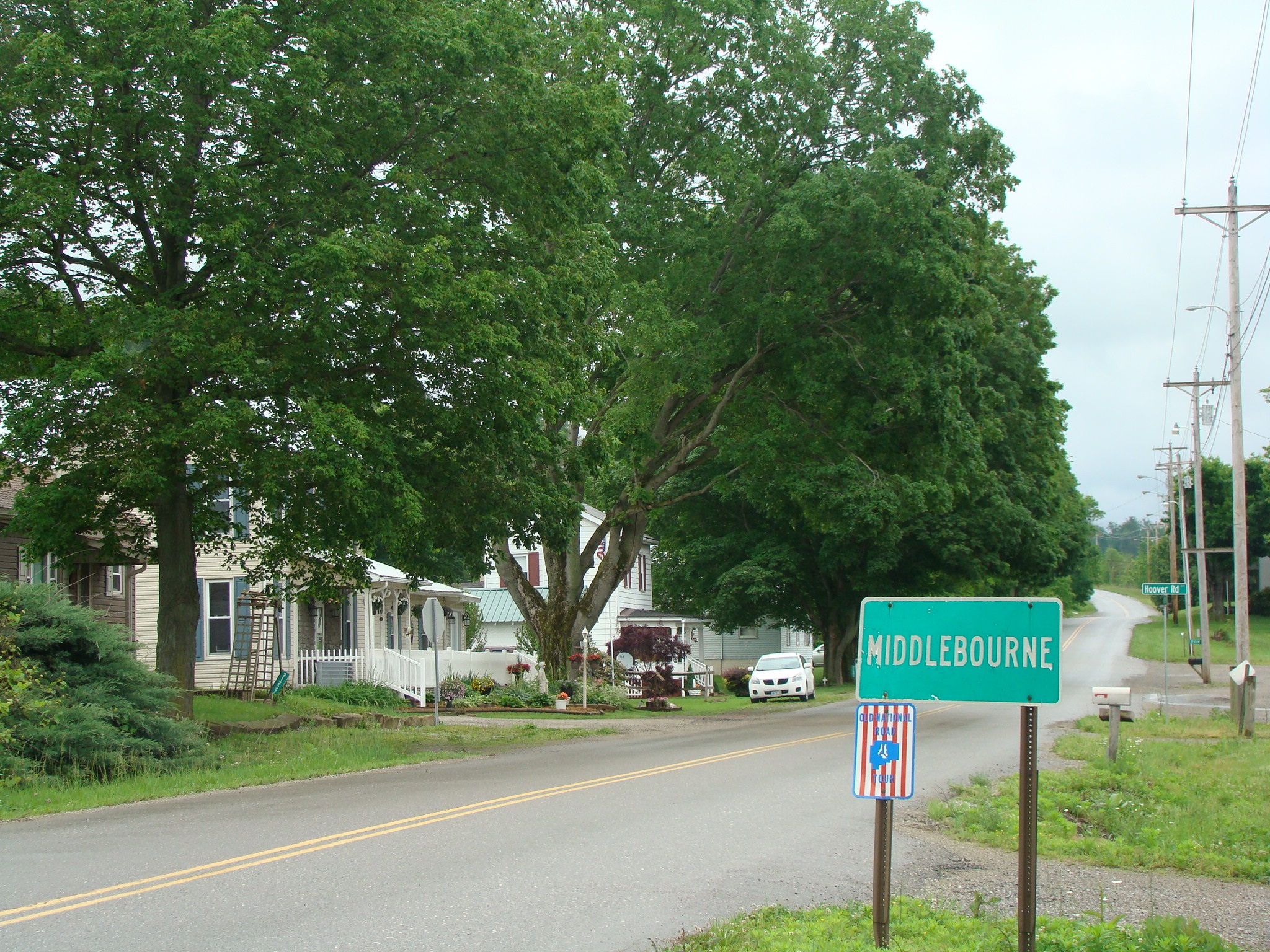 Middlebourne Entrance