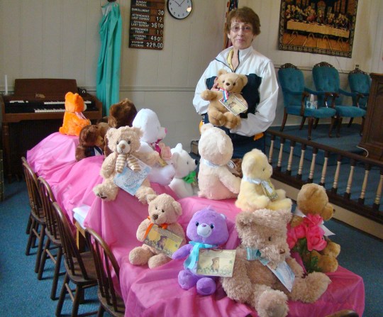 Middlebourne Prayer Bears