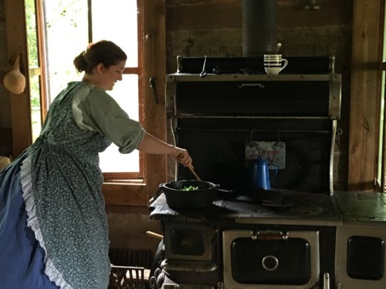 Pioneer Village Cooking