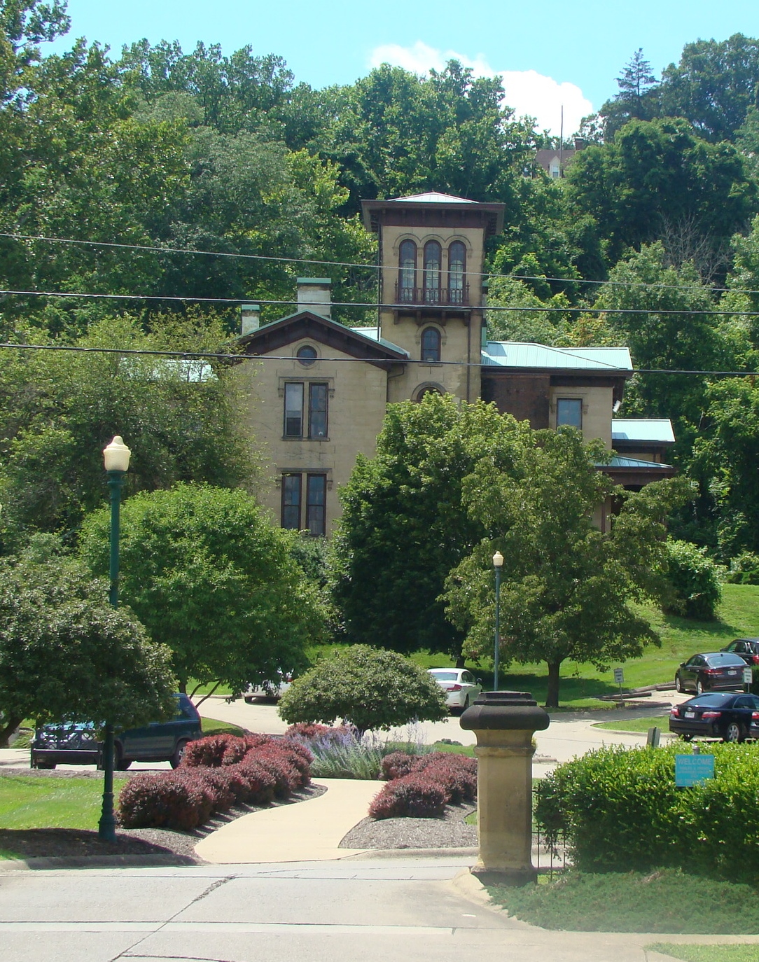 Douglas Putnam Place