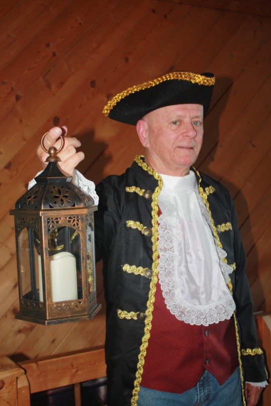 thumbnail_CF as town crier