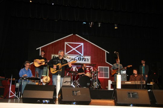 Opera House- Ohio Valley Opry clear