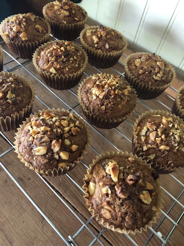Bell Apple Cinnamon Oat Muffins